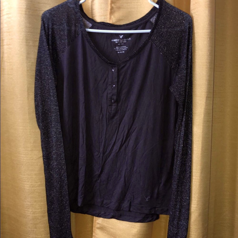 long sleeved, tee